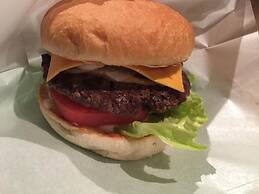 Heart Hostel and Diner