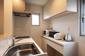 Tsukasa Condo Chatan Araha