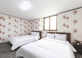 Gunsan King Motel