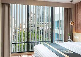 Eleven Hotel Bangkok