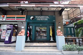 Super OYO 483 Pannee Hotel Khaosan