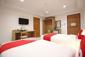 Super OYO 483 Pannee Hotel Khaosan