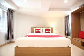 Super OYO 483 Pannee Hotel Khaosan