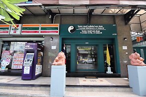 Super OYO 483 Pannee Hotel Khaosan