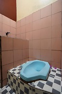 OYO 927 Carina Hotel