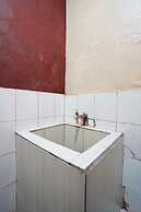 OYO 927 Carina Hotel