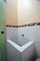 OYO 927 Carina Hotel