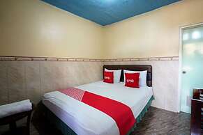 OYO 927 Carina Hotel