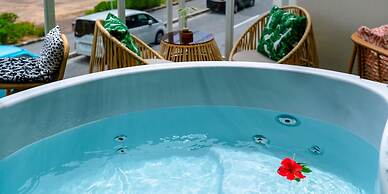 The Moana by DSH Resorts