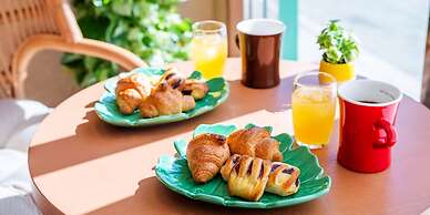 The Moana by DSH Resorts