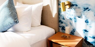 The Moana by DSH Resorts