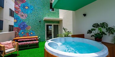 The Moana by DSH Resorts