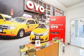 Super OYO 710 Naomi Heritage