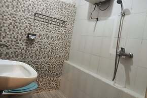 Super OYO 710 Naomi Heritage