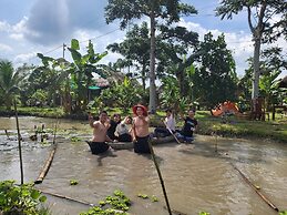 Mekong Daniel Bungalow