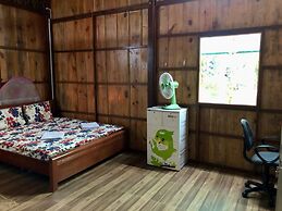 Mekong Daniel Bungalow