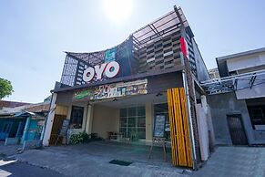 Hotel O Surabaya near Surabaya Town Square formerly Kupang Gunung Resi