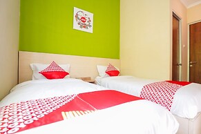 Hotel O Surabaya near Surabaya Town Square formerly Kupang Gunung Resi