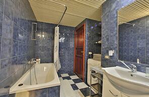 Apartments on Fontanka 12