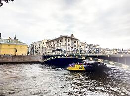 Apartments on Fontanka 12