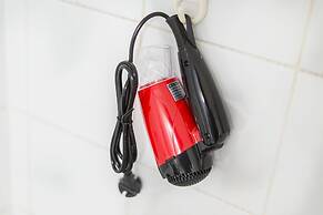 Apartment on Tryokhgorny Val 3