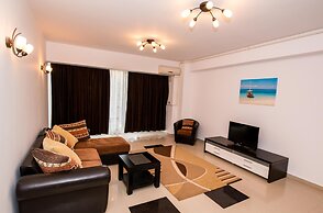 Apart holiday Maria Mamaia
