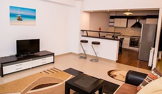 Apart holiday Maria Mamaia