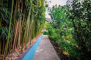 Jardim da Batalha by Shiadu