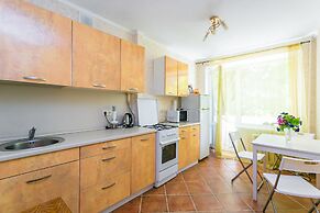 Apartment on Tryokhgorny Val