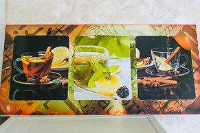 Apartment on Tryokhgorny Val