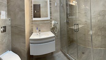 Apart holiday Sophia Mamaia