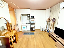 Petit Hotel 017