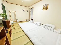 Petit Hotel 017