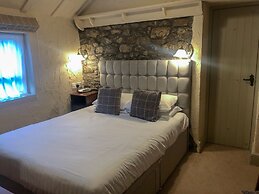 The Hoops Inn