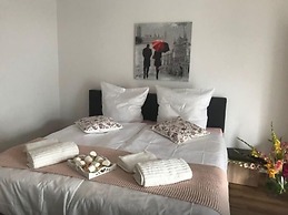 Oftersheim Apartment