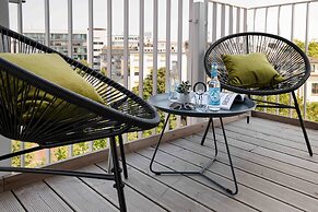 OBERDECK Studio Apartment House