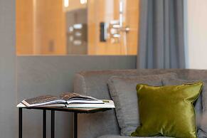 OBERDECK Studio Apartment House