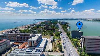 Apart holiday Tania Mamaia