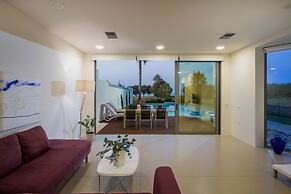 Blue Sea Luxury Villa Maleme