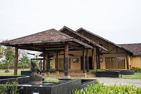 WelcomHeritage Tadoba Vanya Villas Resort & Spa