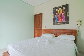 Guesthouse Penginapan Cempaka Putih