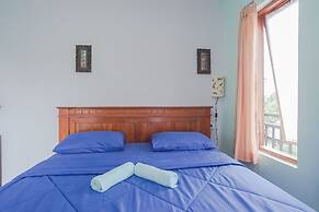 Guesthouse Penginapan Cempaka Putih