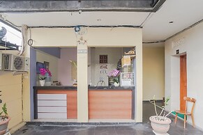 Guesthouse Penginapan Cempaka Putih
