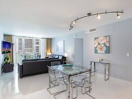 Beautiful Apartment in Hollywood Beach