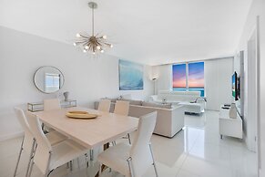 Beautiful Apartment in Hollywood Beach