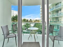 Beautiful Apartment in Hollywood Beach