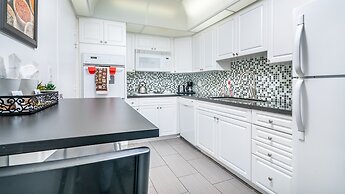 Beautiful Apartment in Hollywood Beach