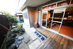 Nara Imai House