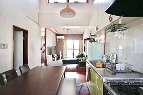 Terrace House Tsubokawa