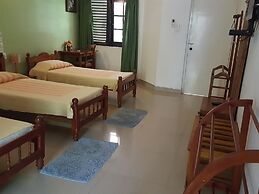 Wood Side Tour Inn